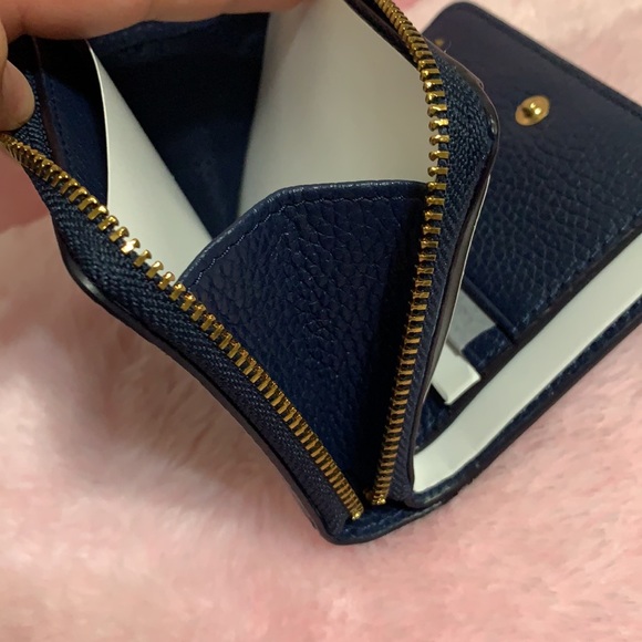 💙Tory Burch Britten Mini Wallet💙Royal Navy - Picture 7 of 11